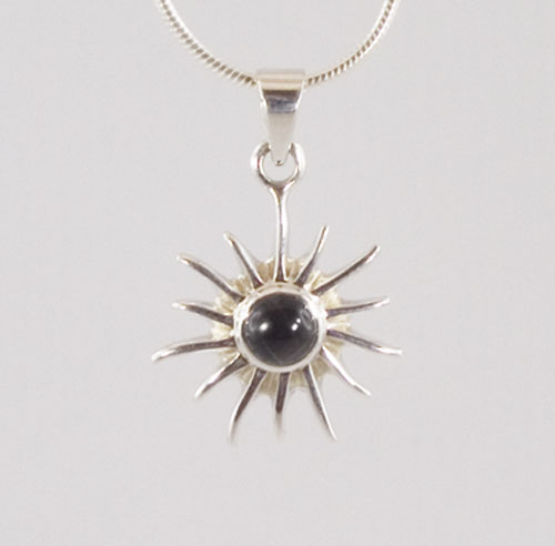 Anhänge Stern-Diopsid Sonne klein
