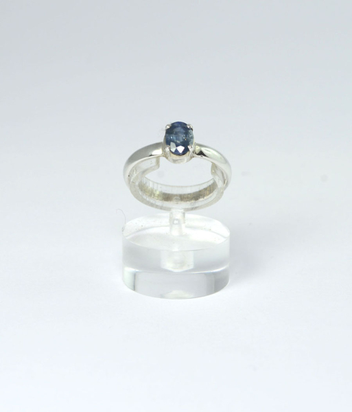 Unikat Ring Saphir Oval 7x5 mm
