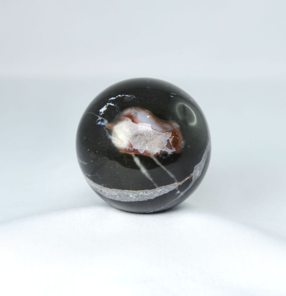 Unikat Sardonyx Kugel 55 mm