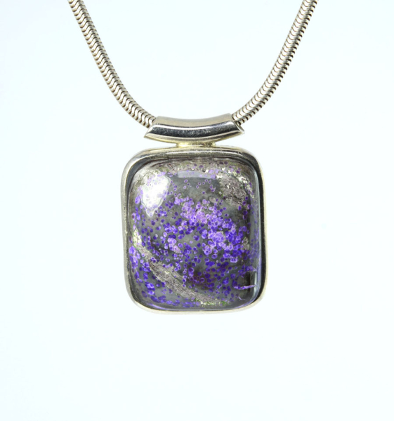 Unikat Anhänger Sugilith Antik