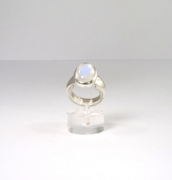 Unikat Ring Weißer Labradorit Oval
