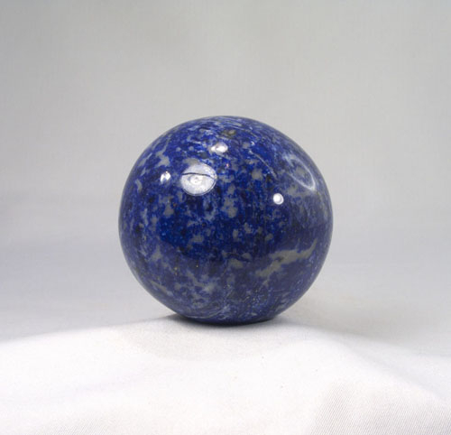 Lapislazuli Kugel 61 mm