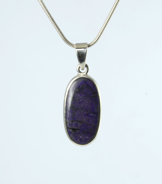 Anhänger Sugilith Oval 24x13 mm