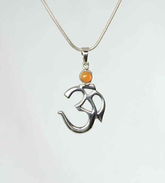 Anhänger Karneol Om