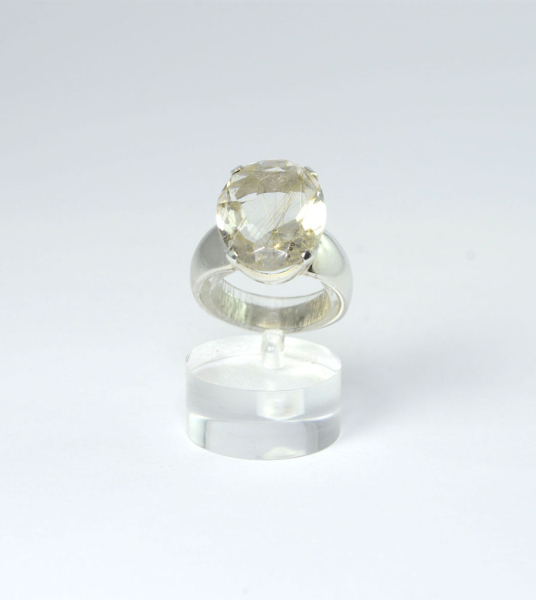 Unikat Ring Rutilquarz Oval 16x13 mm