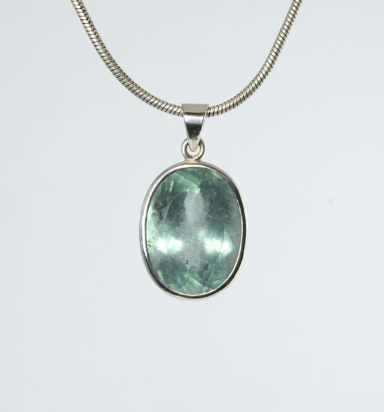 Unikat Anhänge Aquamarin Oval 24x17 mm