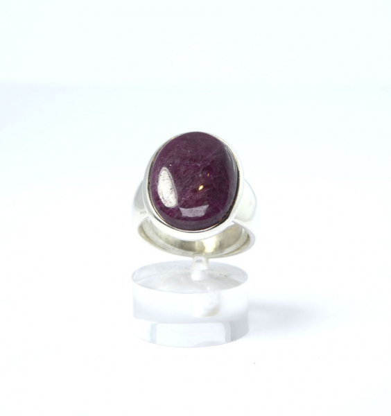 Unikat Ring Rubin Oval