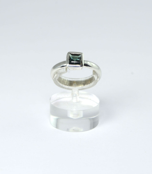 Unikat Ring Turmalin Indigolith Quadrat