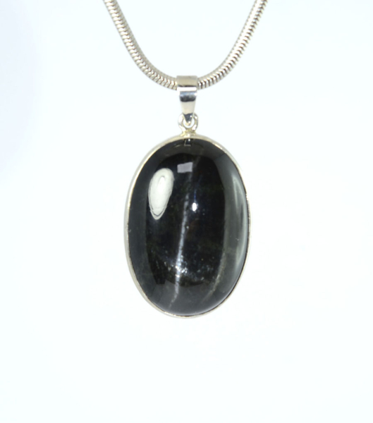 Unikat Anhänger Stern-Diopsid Oval 36x23 mm