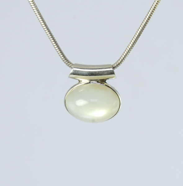 Unikat Anhänge Mondstein Oval 10x14 mm