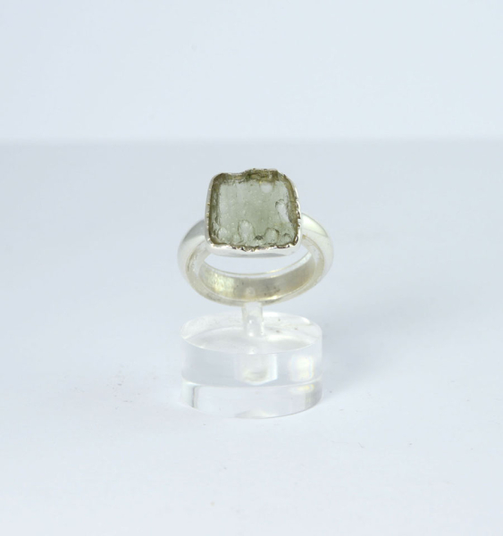 Unikat Ring Moldavit 12x12 mm