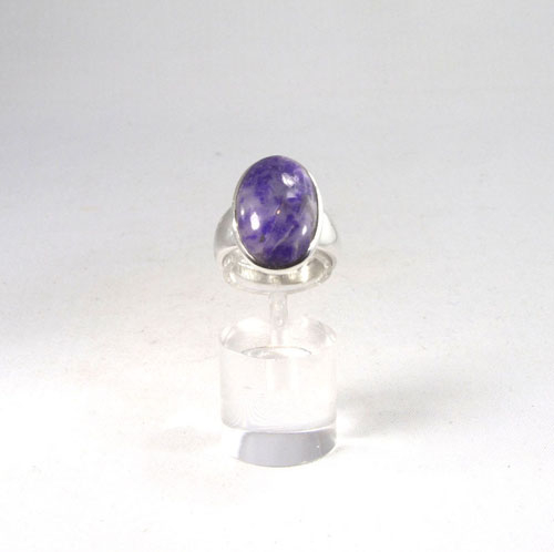 Unikat Ring Sugilith Oval